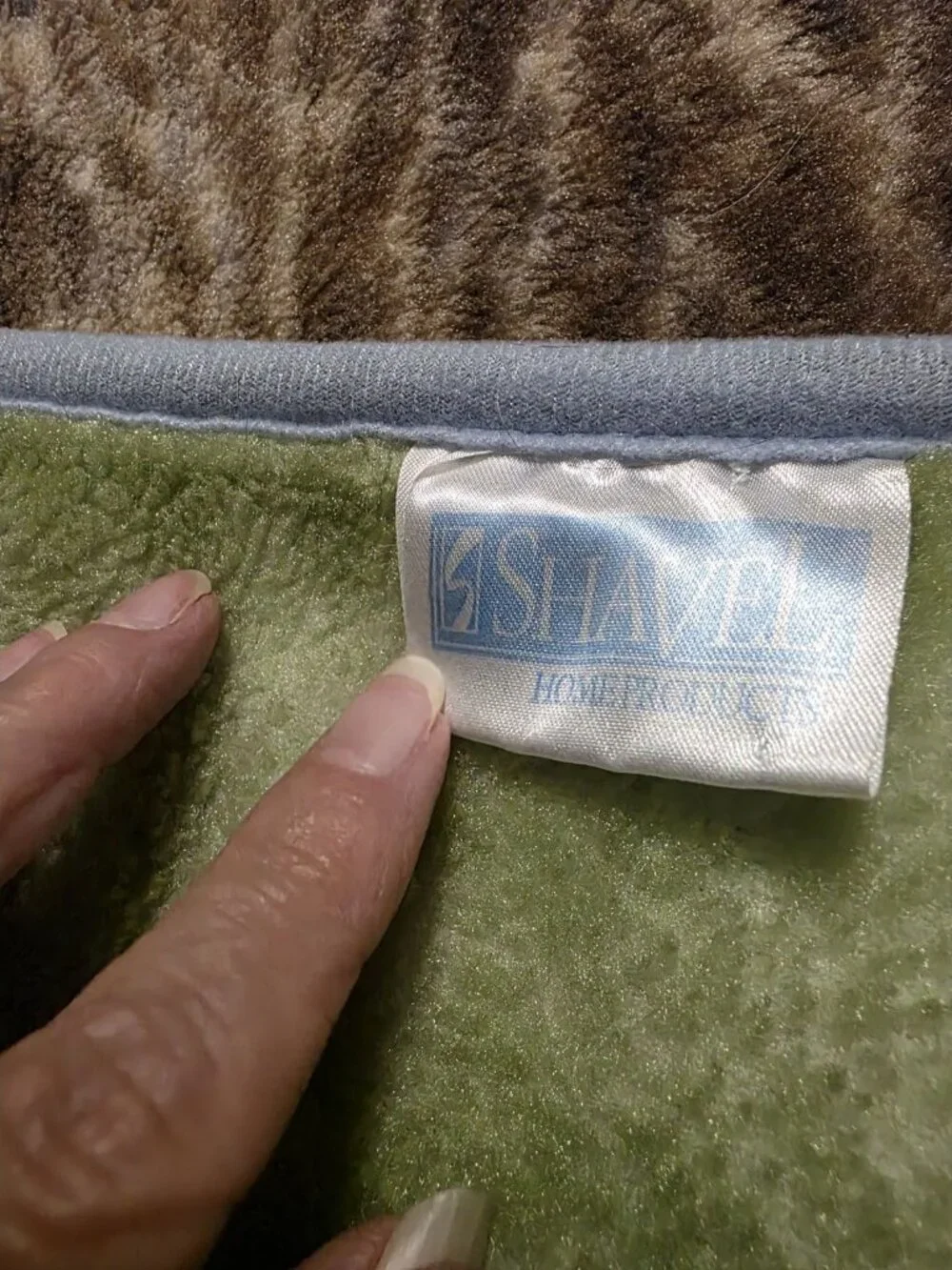 Vintage Shavel Brown Grizzly Bear Blanket Soft 79 x 60” Throw Blanket Polyester